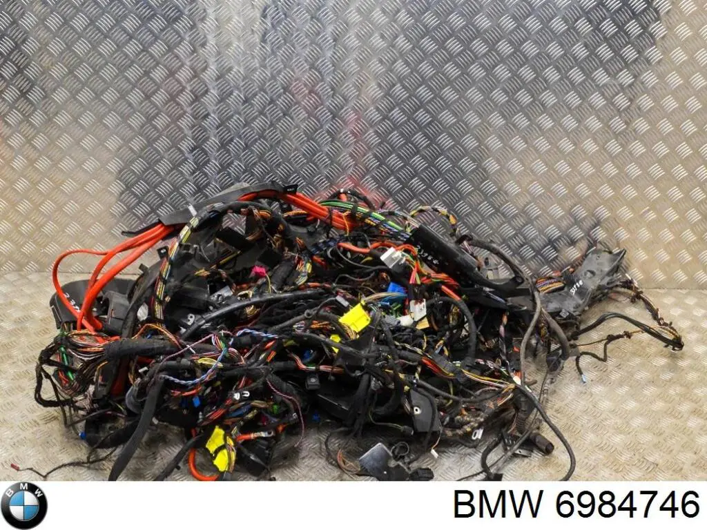  6984746 BMW