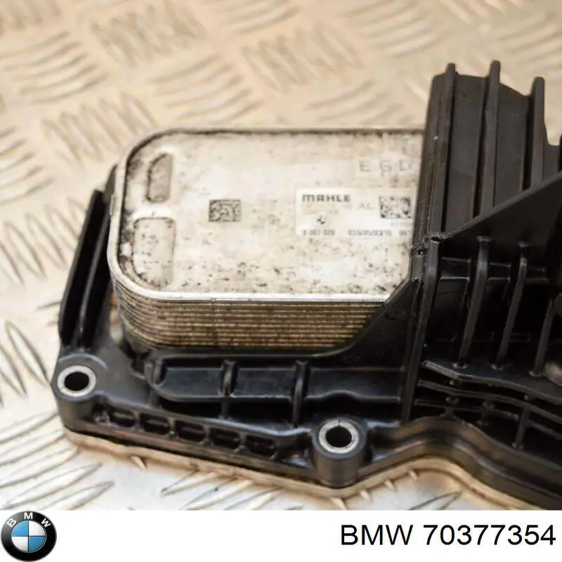  70377354 BMW