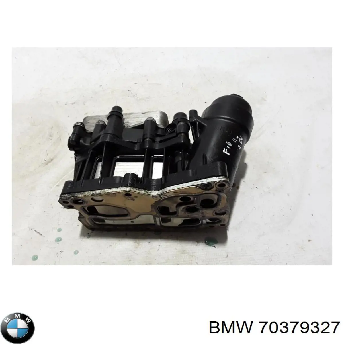  70379327 BMW