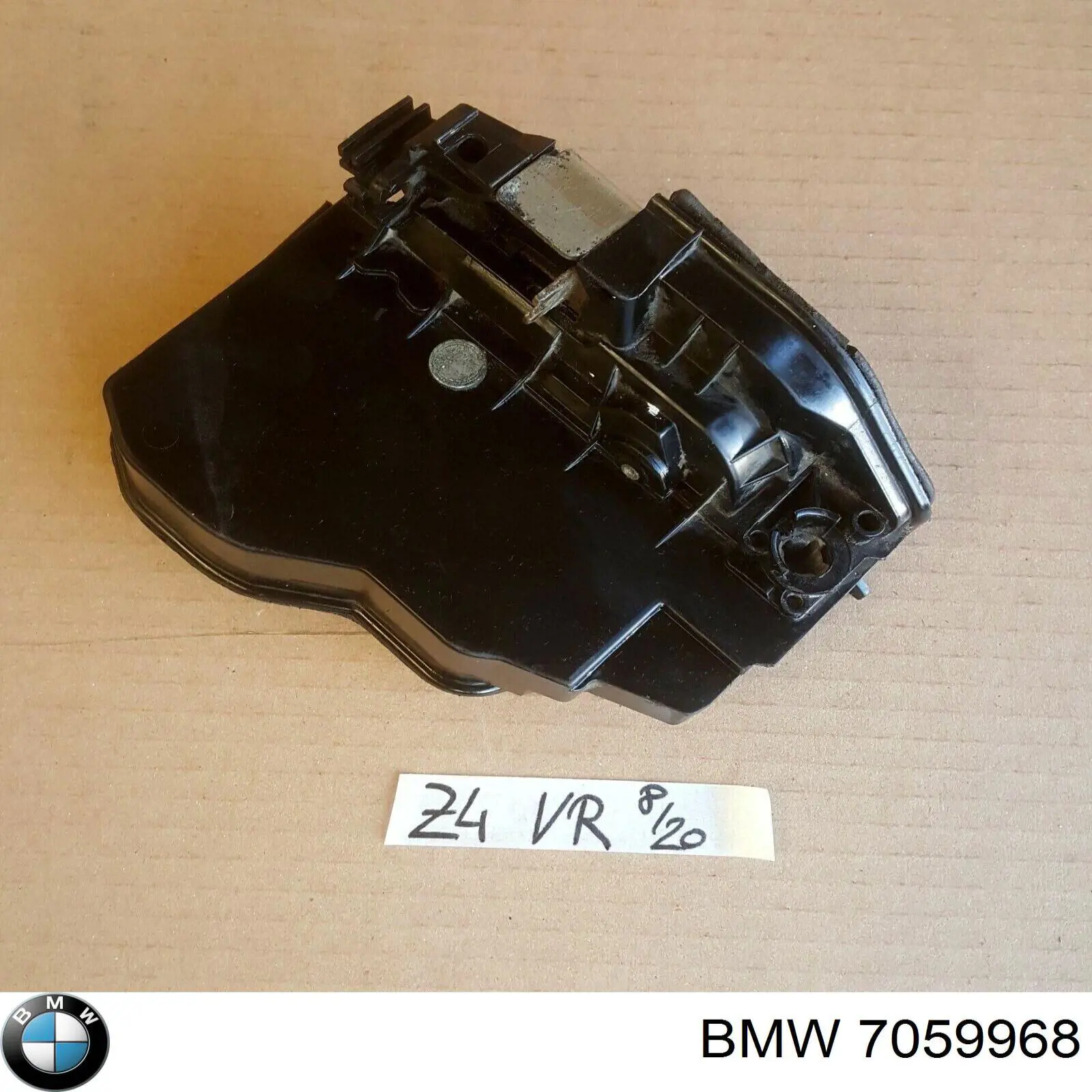 7059968 BMW Замок двері правої передньої