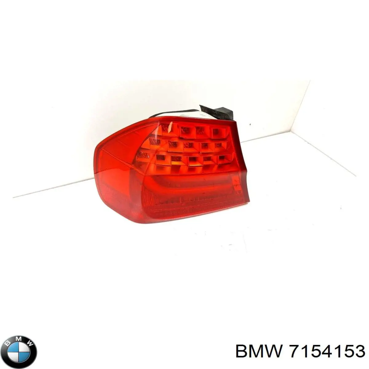 Задня ліва зовнішня фара BMW 7154153 ціна, від 134.31 USD