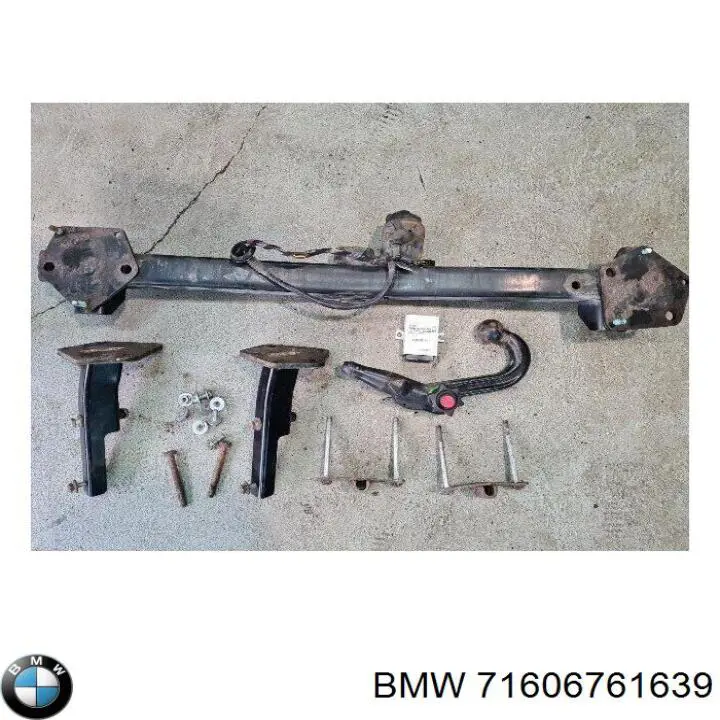 Пристрій тягово-зчіпний BMW 71606761639 ціна, від 454.57 USD