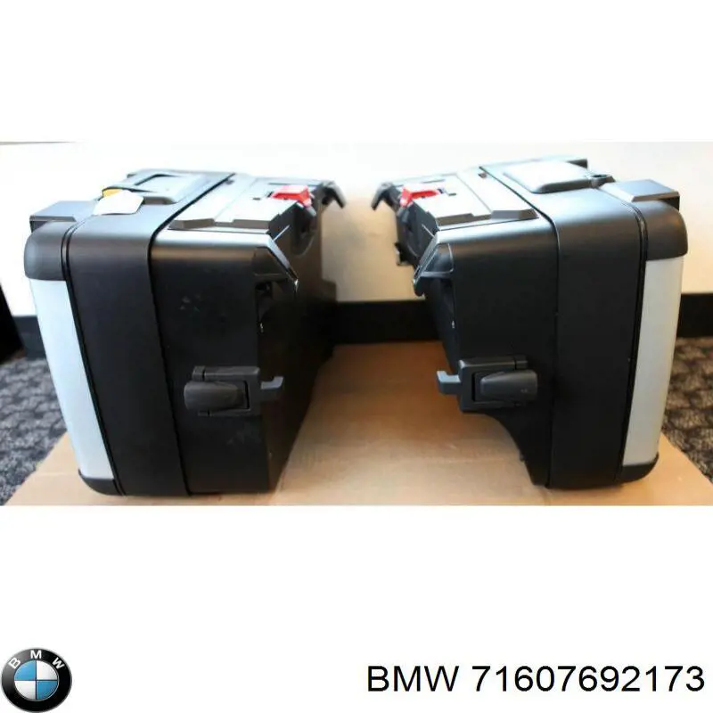 Купити 71607692173 BMW 