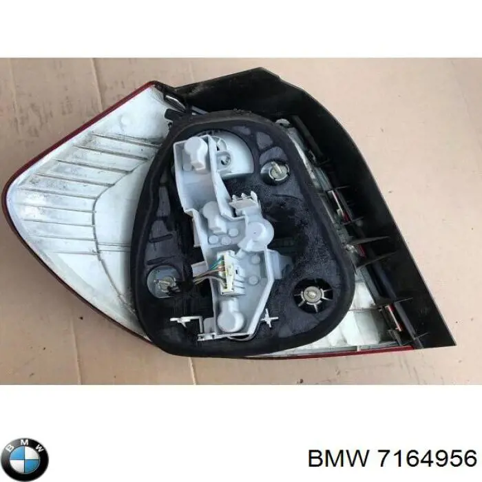 7164956 BMW Ліхтар задній правий