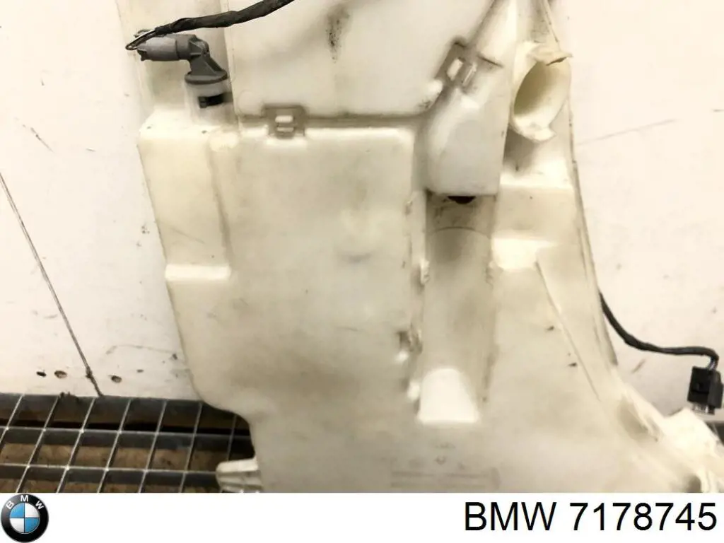 Купити 7178745 BMW 