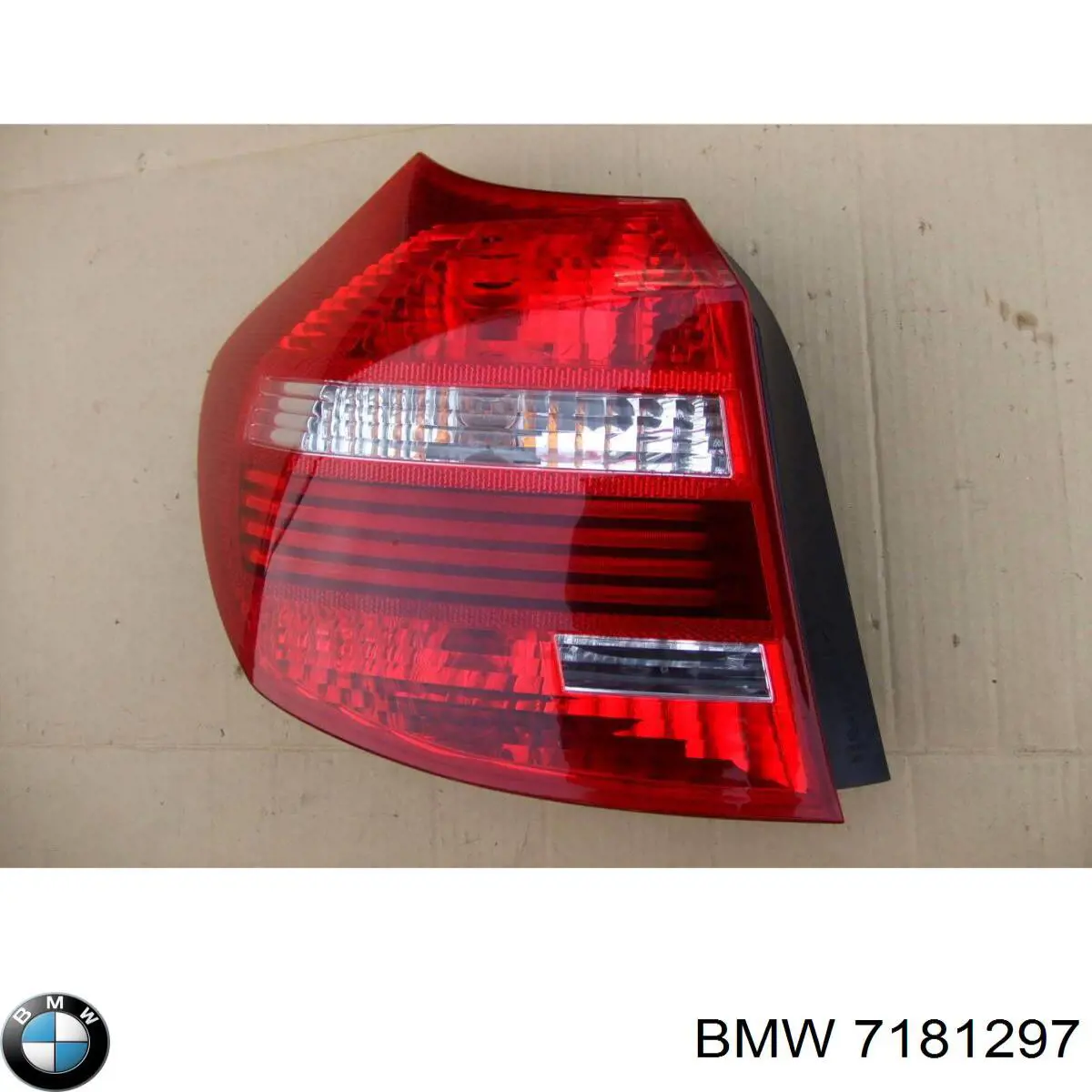 Купити 7181297 BMW Лівий стоп