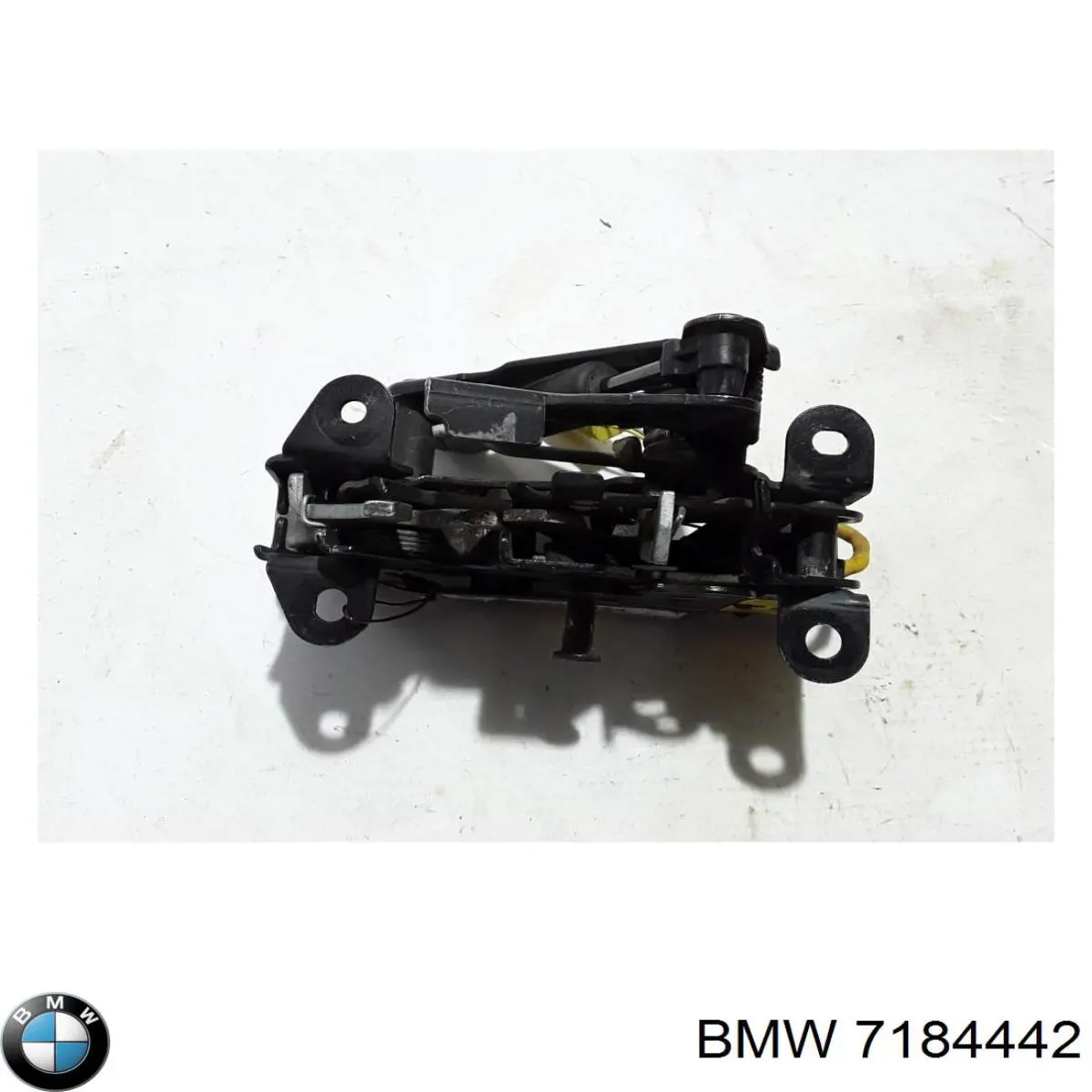 Замок капота, правий BMW 7184442