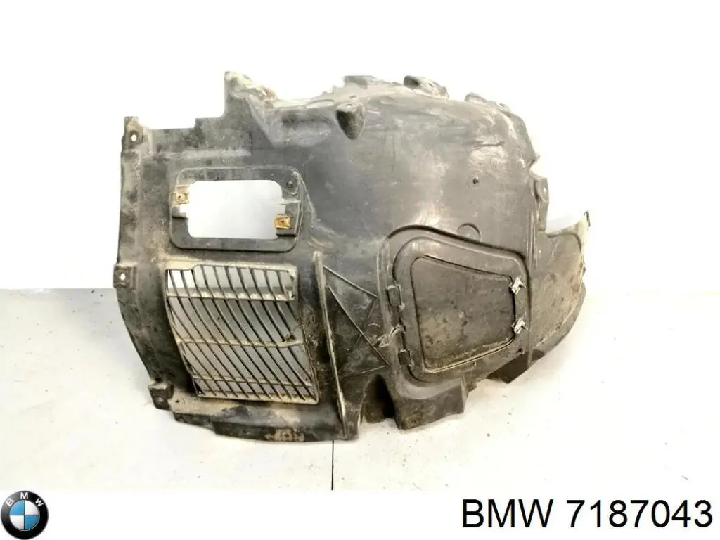 Лючок підкрилка переднього лівого BMW 7187043 ціна, від 10.12 USD