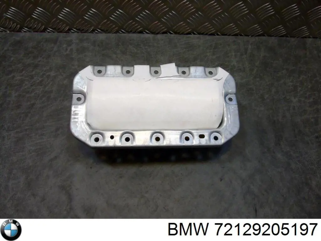 72129205197 BMW Подушка безпеки пасажира