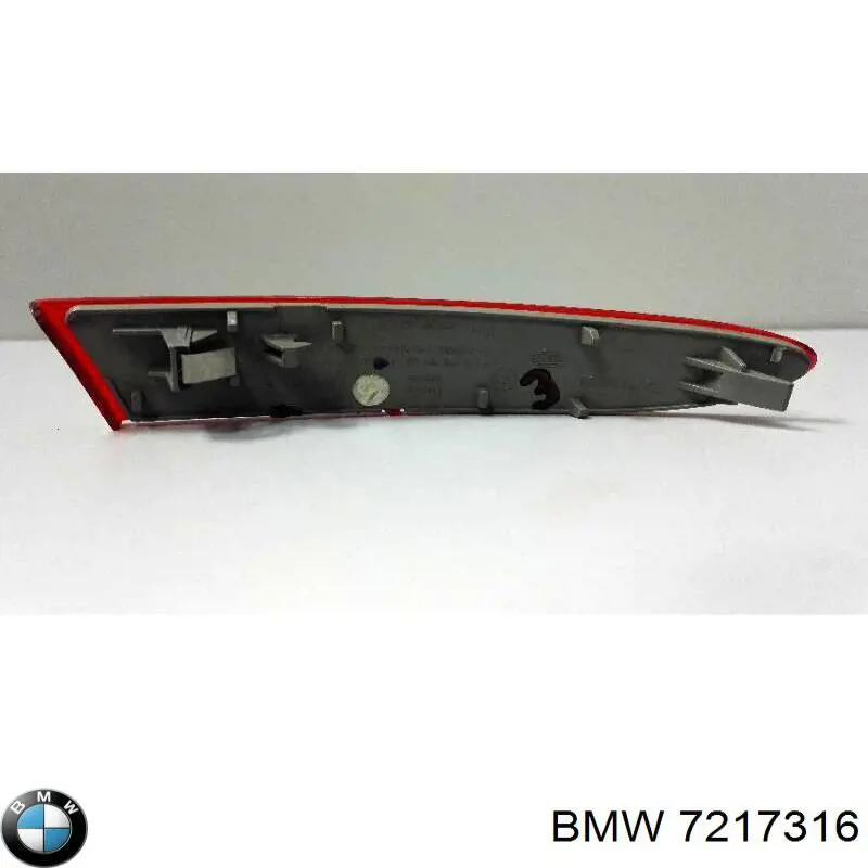 Правий катафот заднього бампера BMW 7217316 ціна, від 15.44 USD