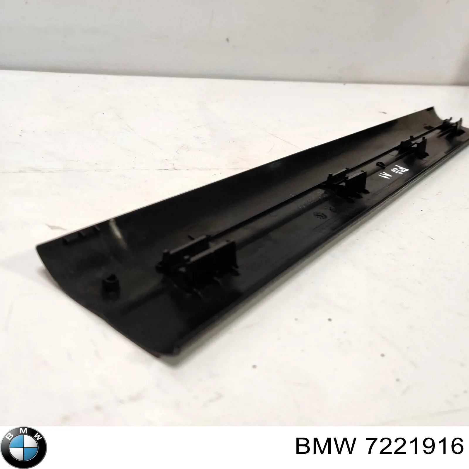  BMW 7221916
