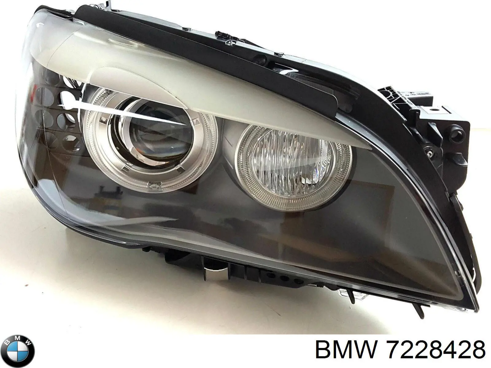 Фара правая BMW 7228428 ціна, від 494.08 USD