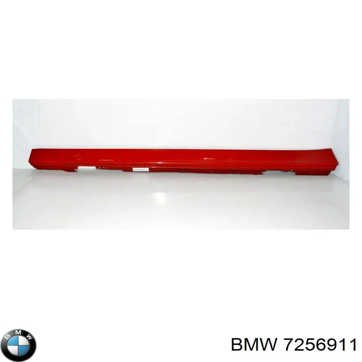 7256911 BMW Накладка зовнішня (молдинг) порога, лівий