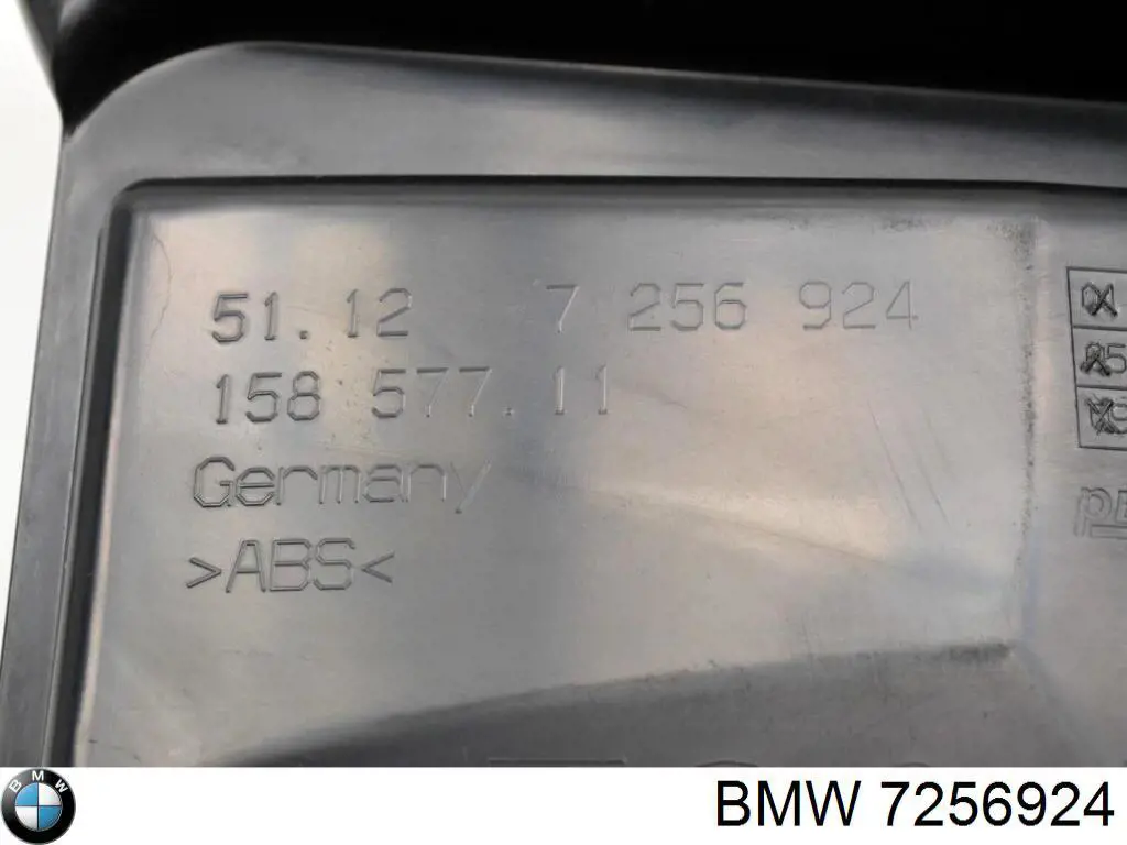 Кронштейн бампера заднього, зовнішній правий 7256924 BMW