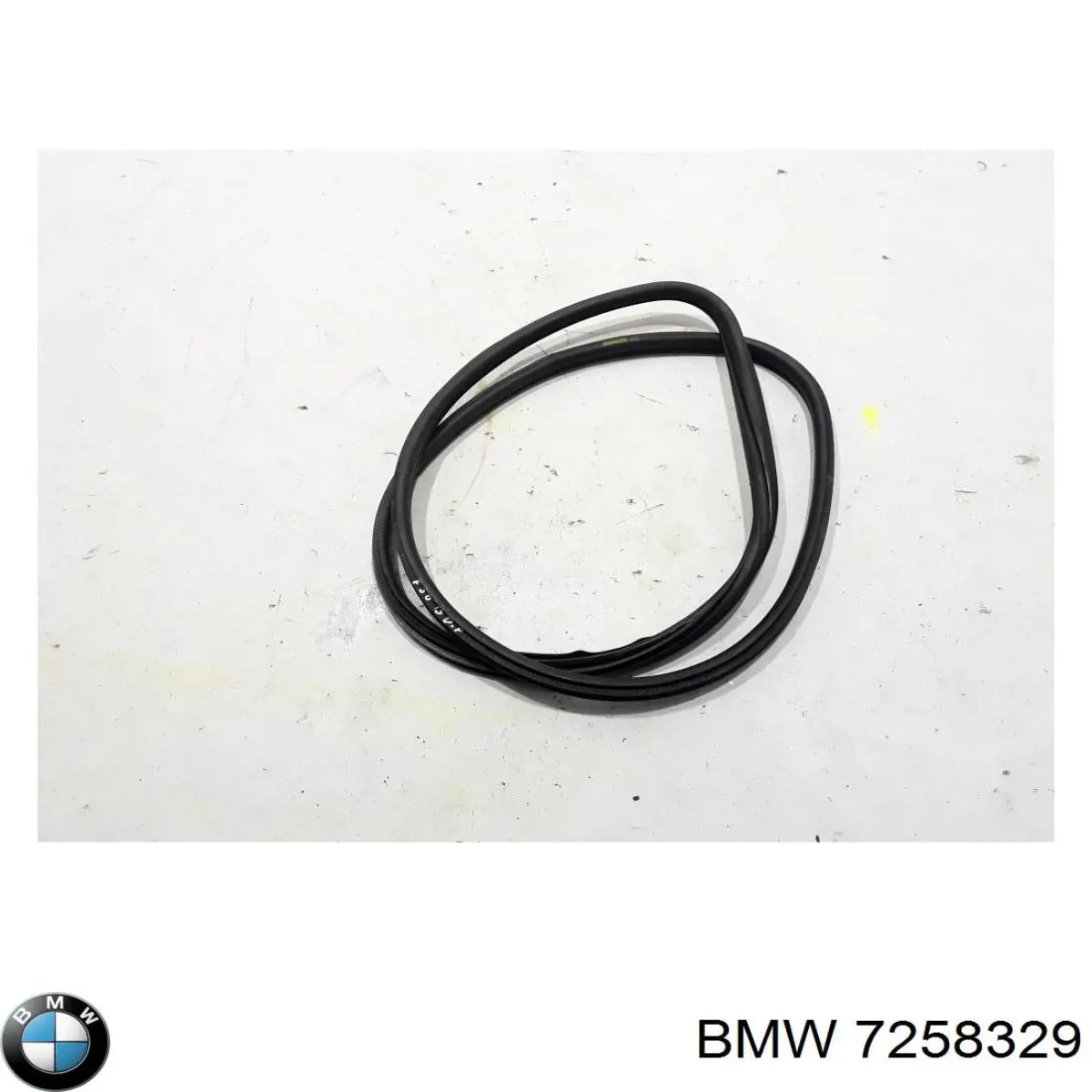 7258329 BMW Ущільнювач двері передньої (на кузові)