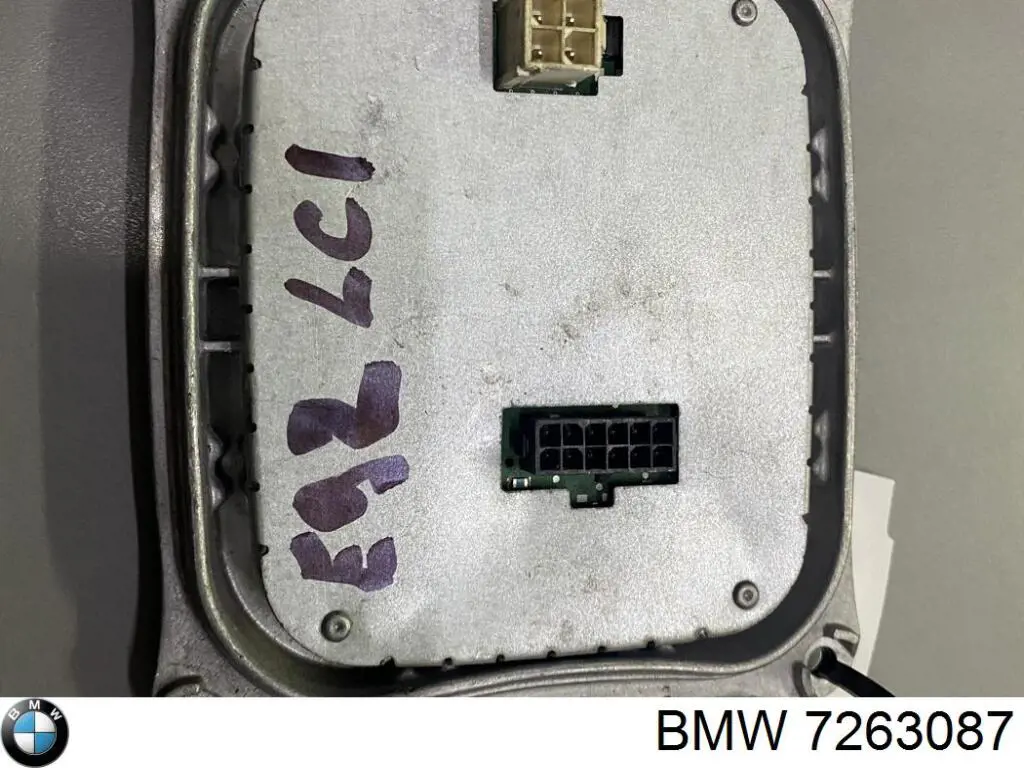  7263087 BMW
