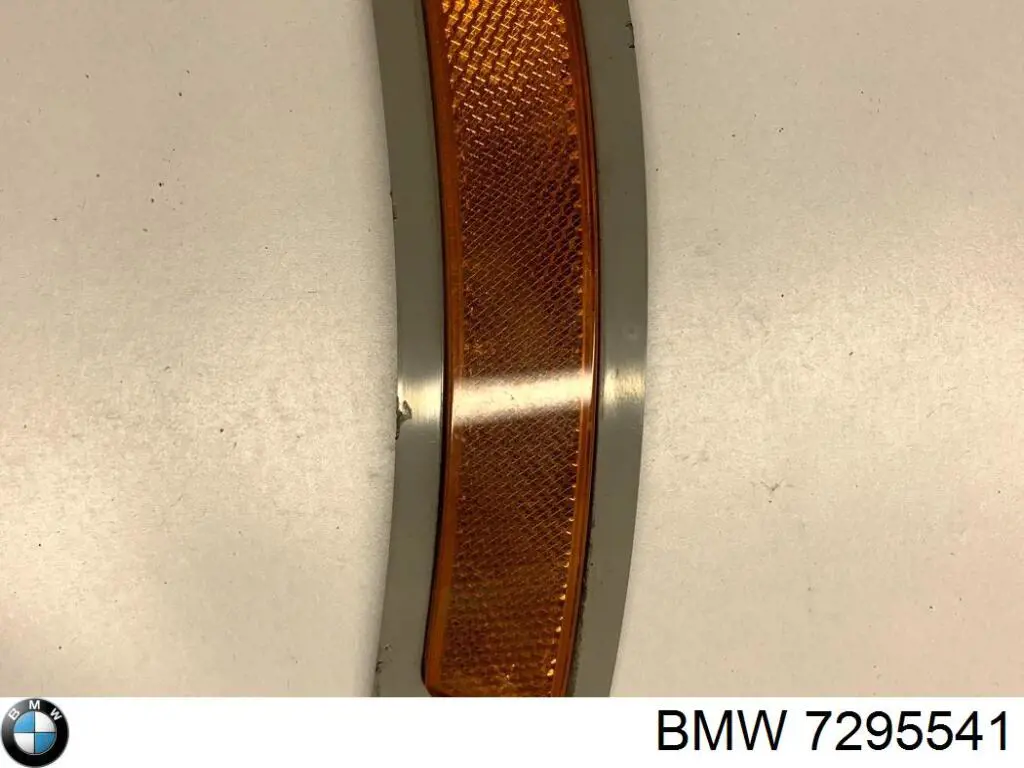 Купити 7295541 BMW Лівий катафот бампера