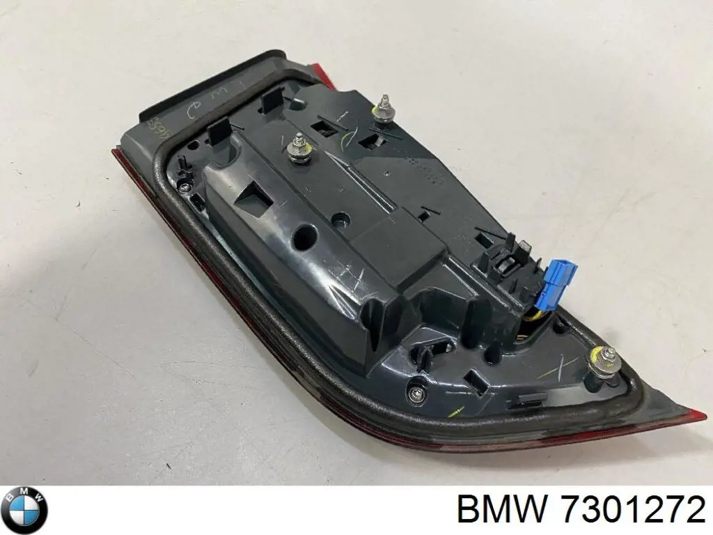 Стоп задній BMW 7301272 ціна, від 129.35 USD