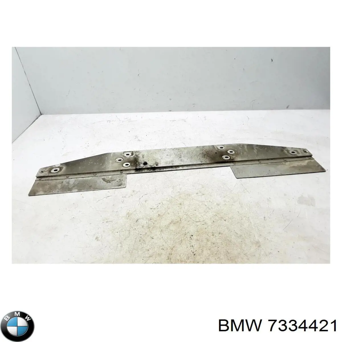  7334421 BMW