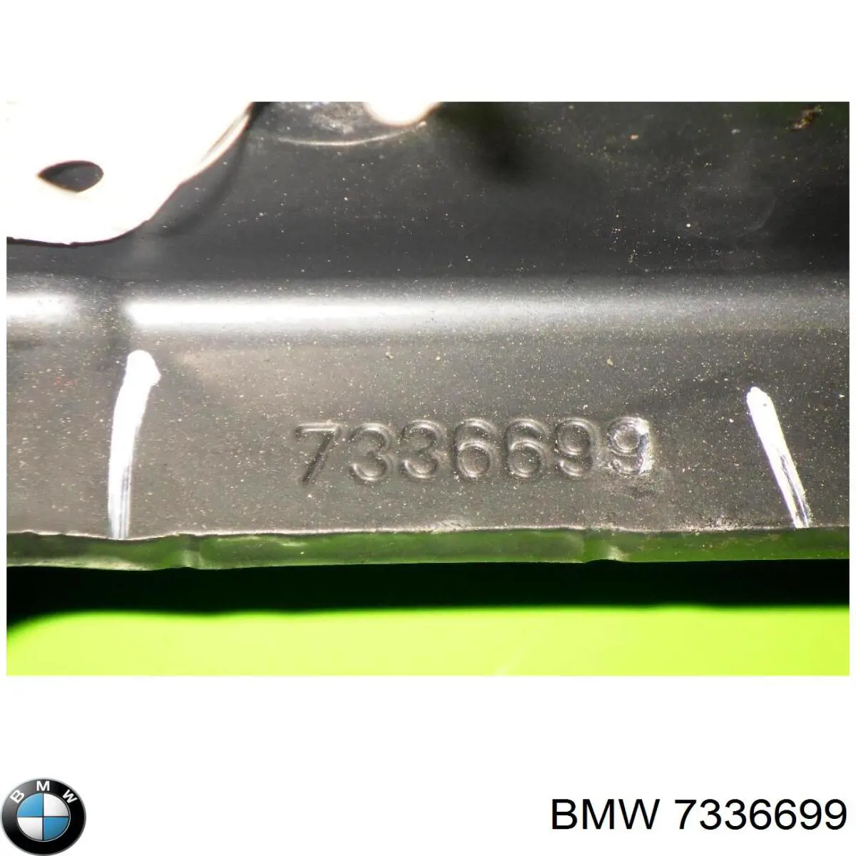 7336699 BMW 