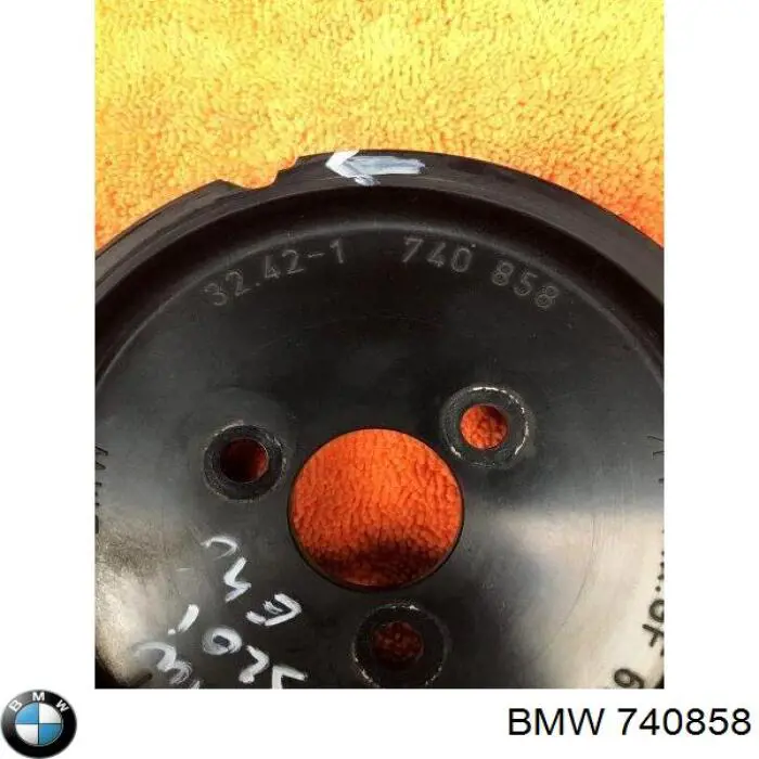 740858 BMW 