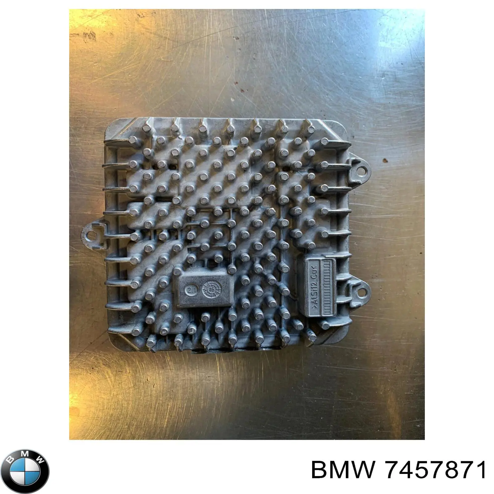  7457871 BMW