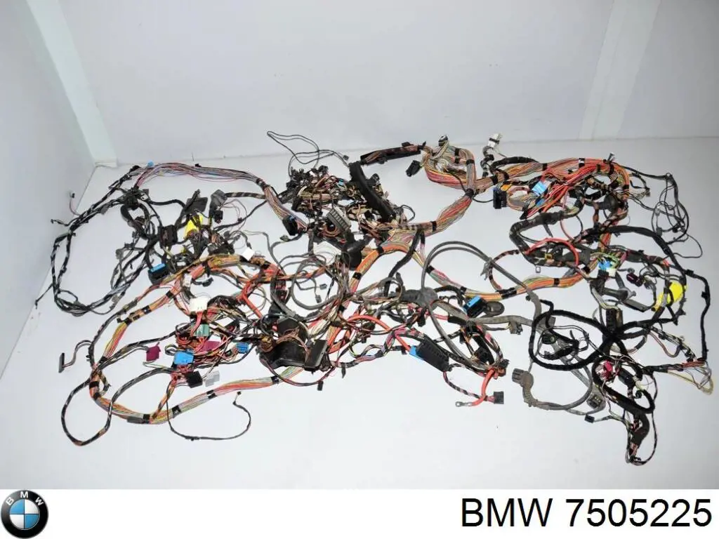 7505225 BMW 
