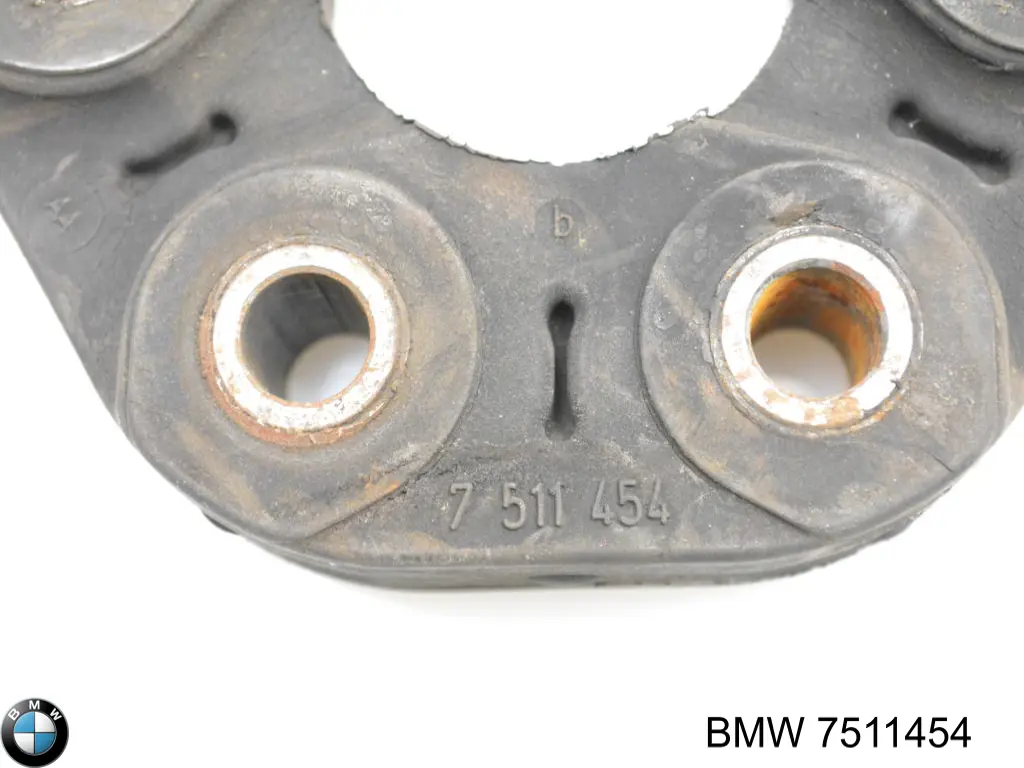 Муфта еластична карданного вала BMW 7511454 ціна, від 22.51 USD