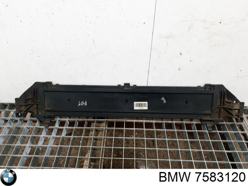 Купити 7583120 BMW Кронштейн радіатора нижній