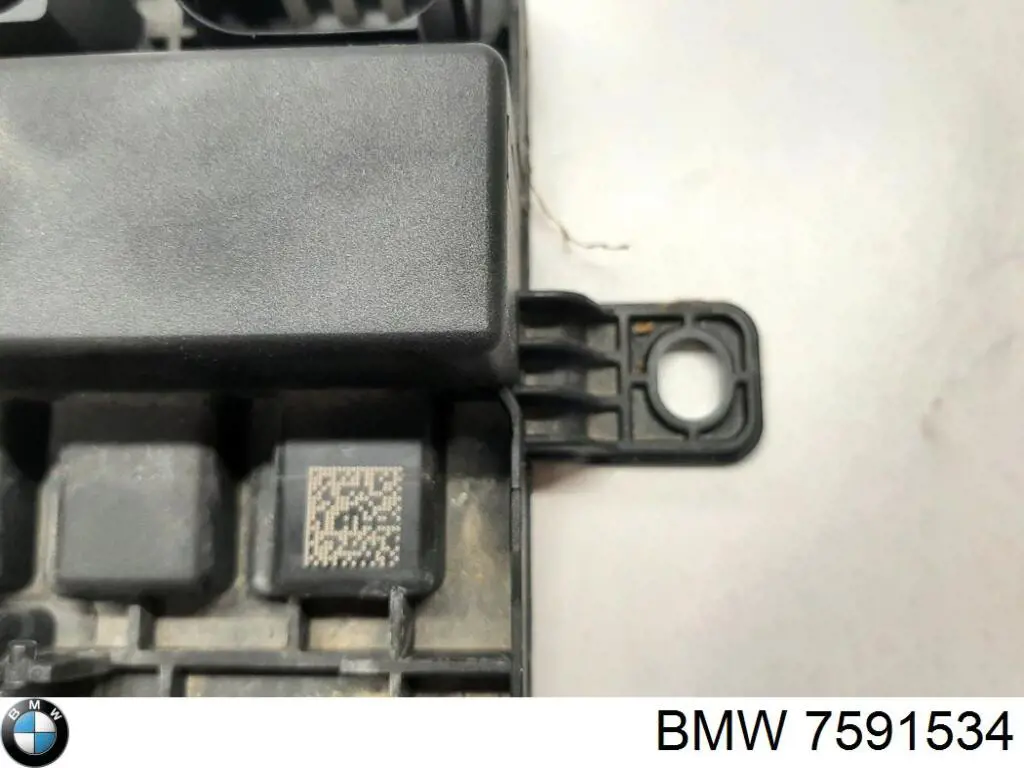 Блок реле 7591534 BMW