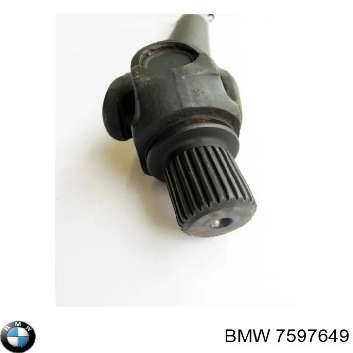 7597649 BMW Кардан передній