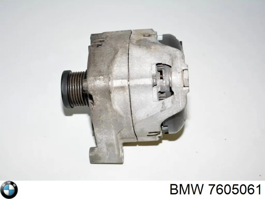 Генератор автомобільний BMW 7605061