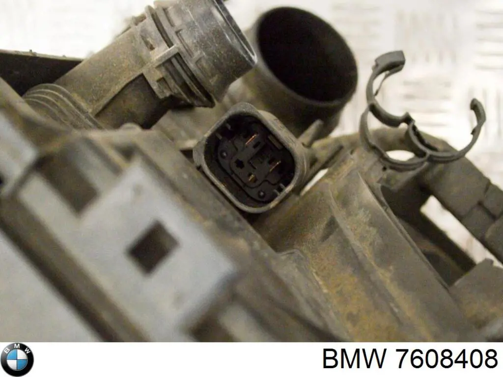 Купити 7608408 BMW 