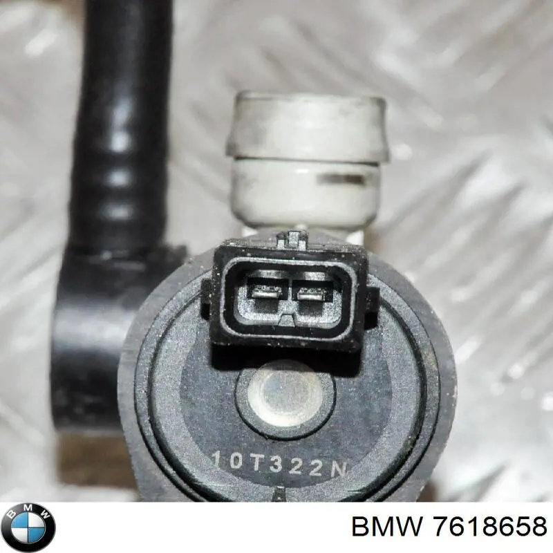  7618658 BMW