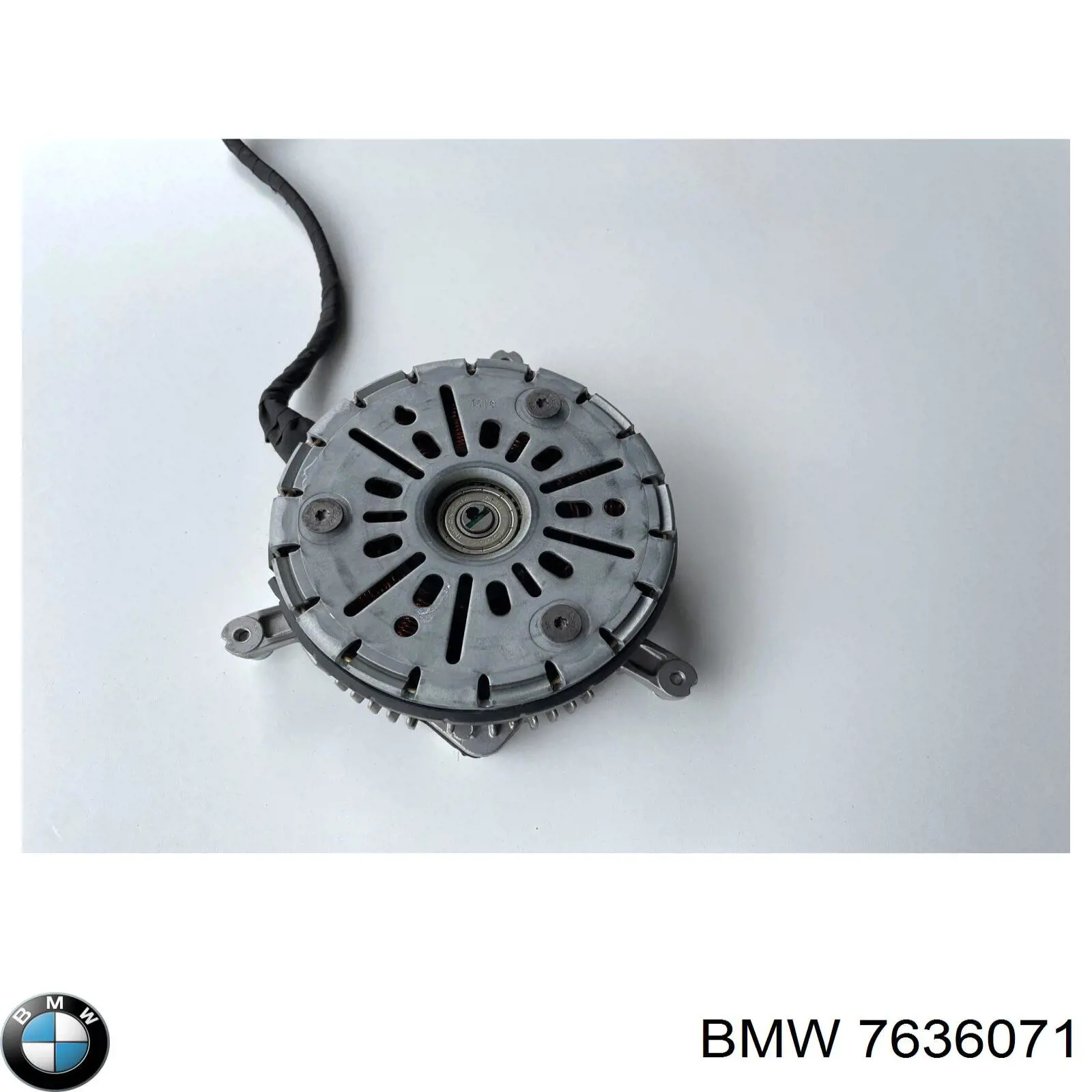  7636071 BMW