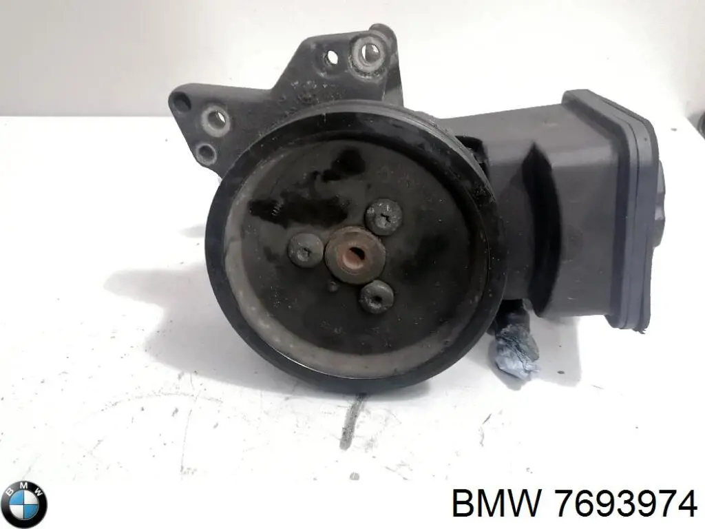 7693974 BMW 