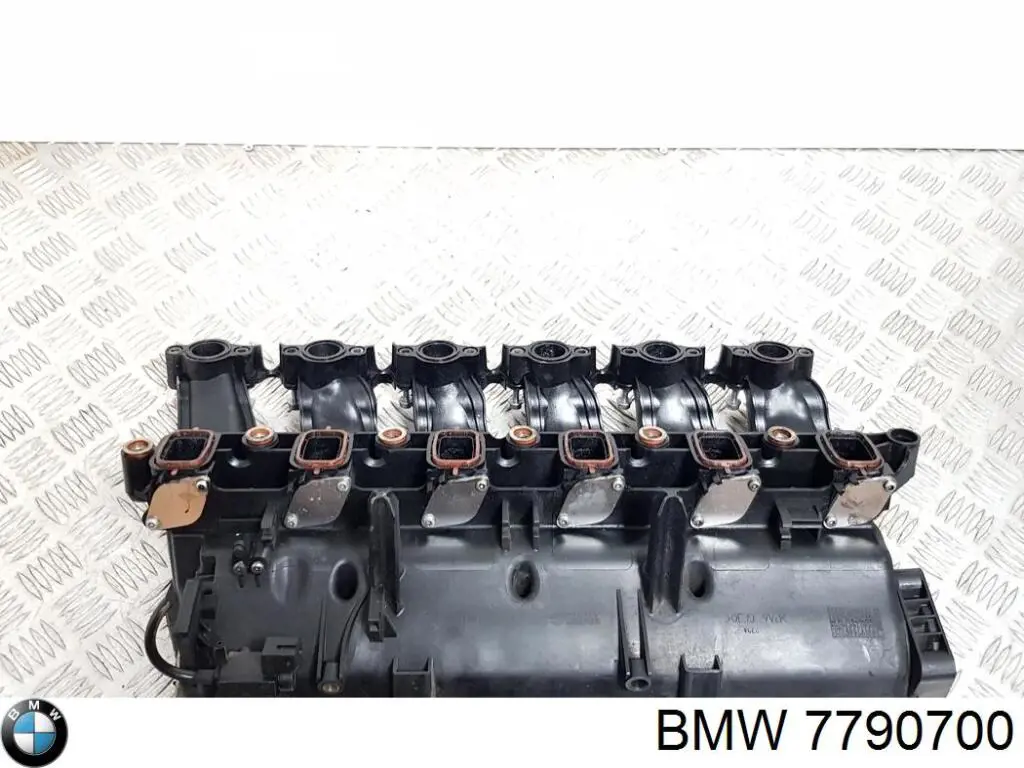 Купити 7790700 BMW Впускний колектор