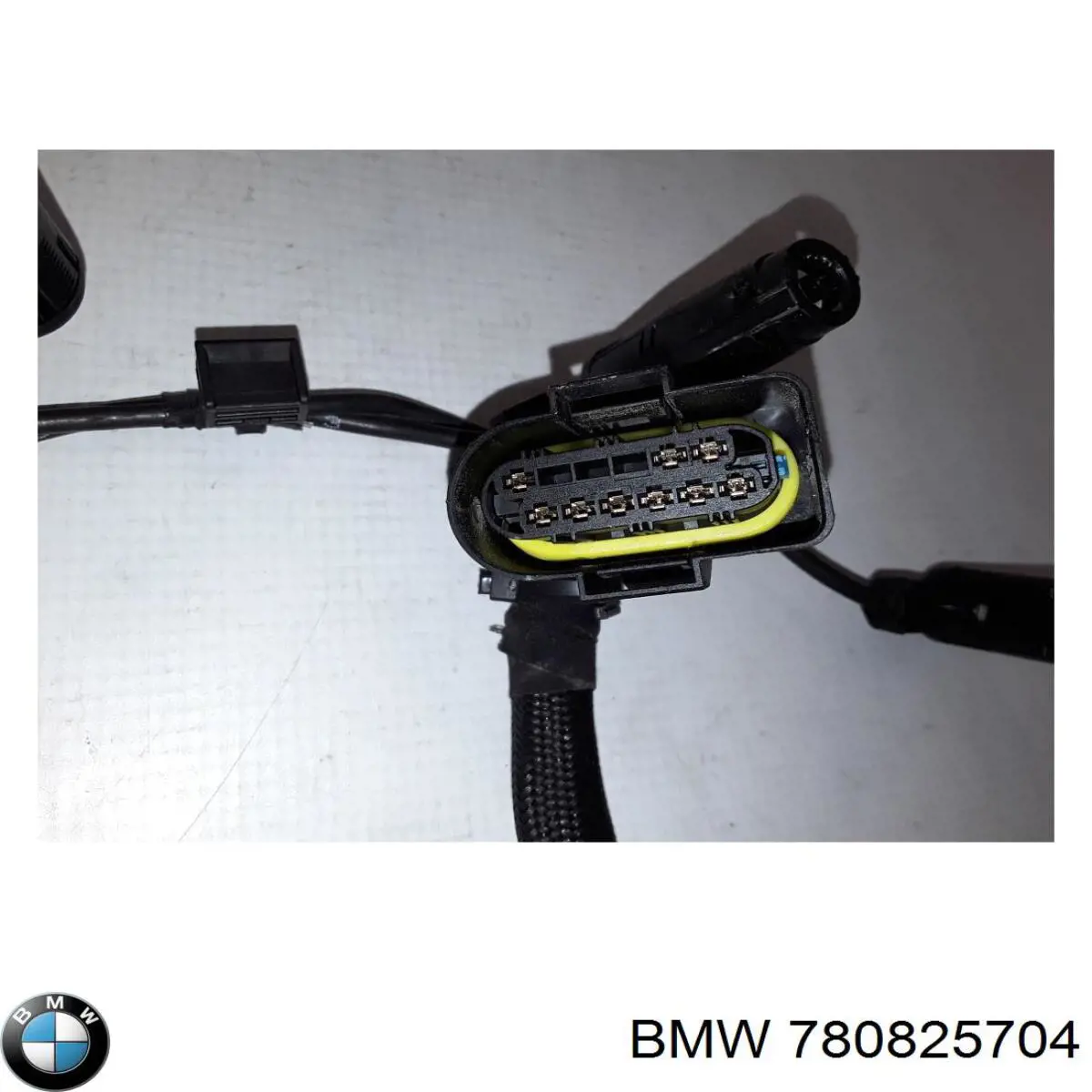  BMW 780825704 ціна, від 42.33 USD