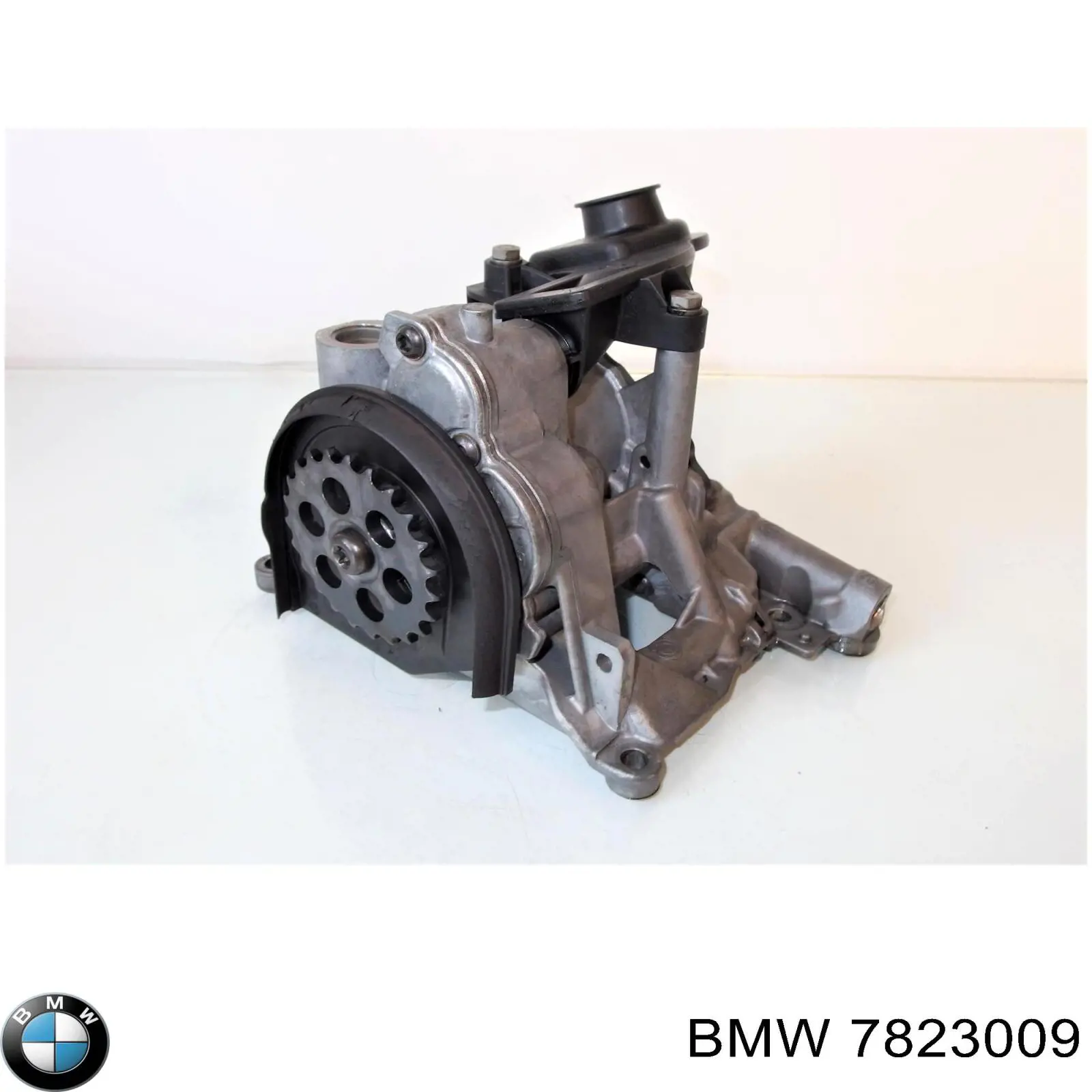 Купити 7823009 BMW Насос маслозакачуючий