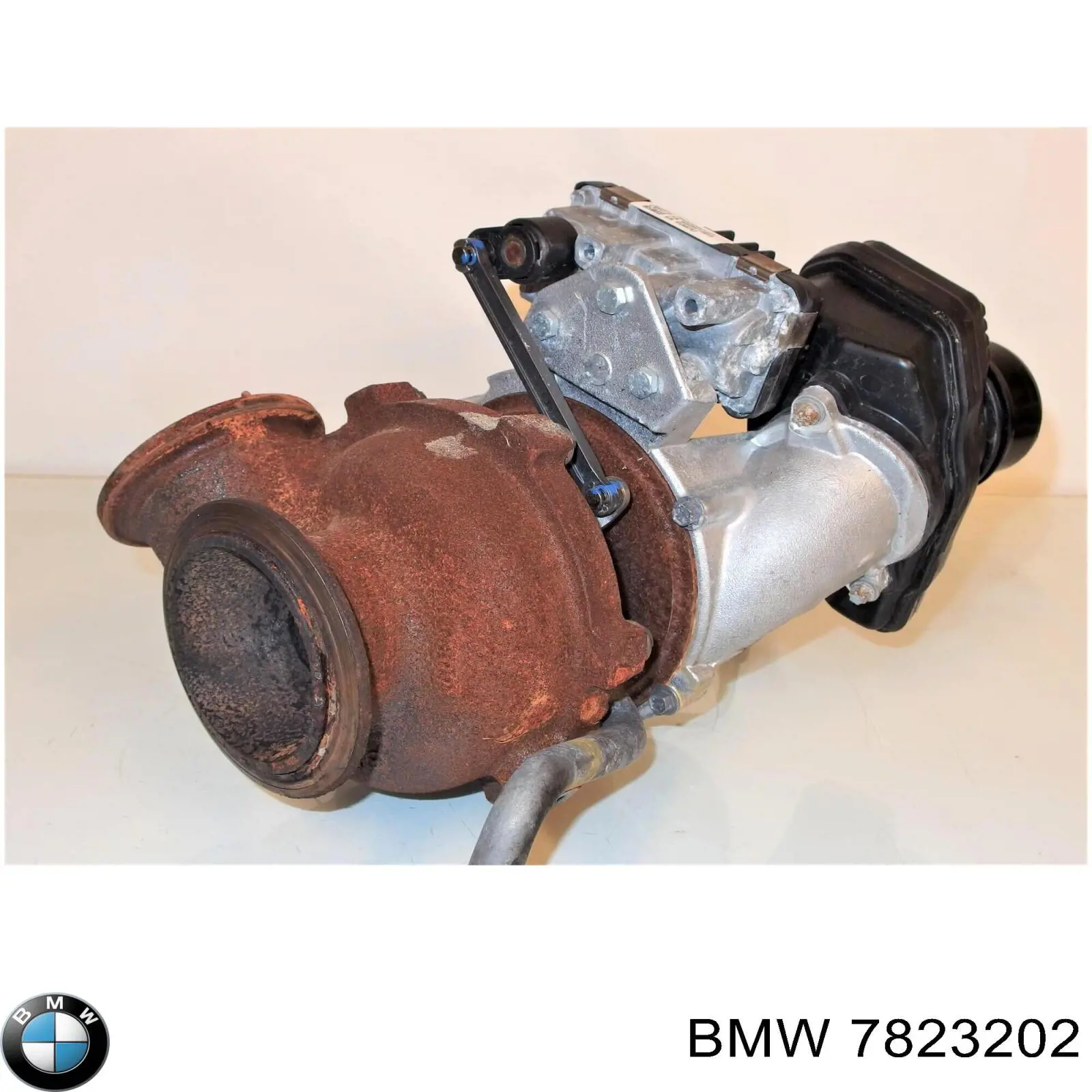 8060945007S BMW Турбонаддув