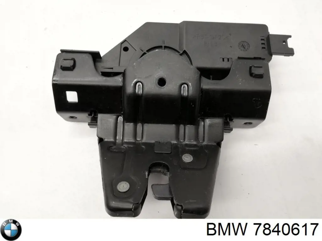 Замок багажника 7840617 BMW