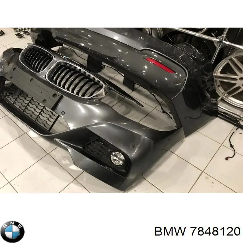 7848120 BMW Правий катафот бампера