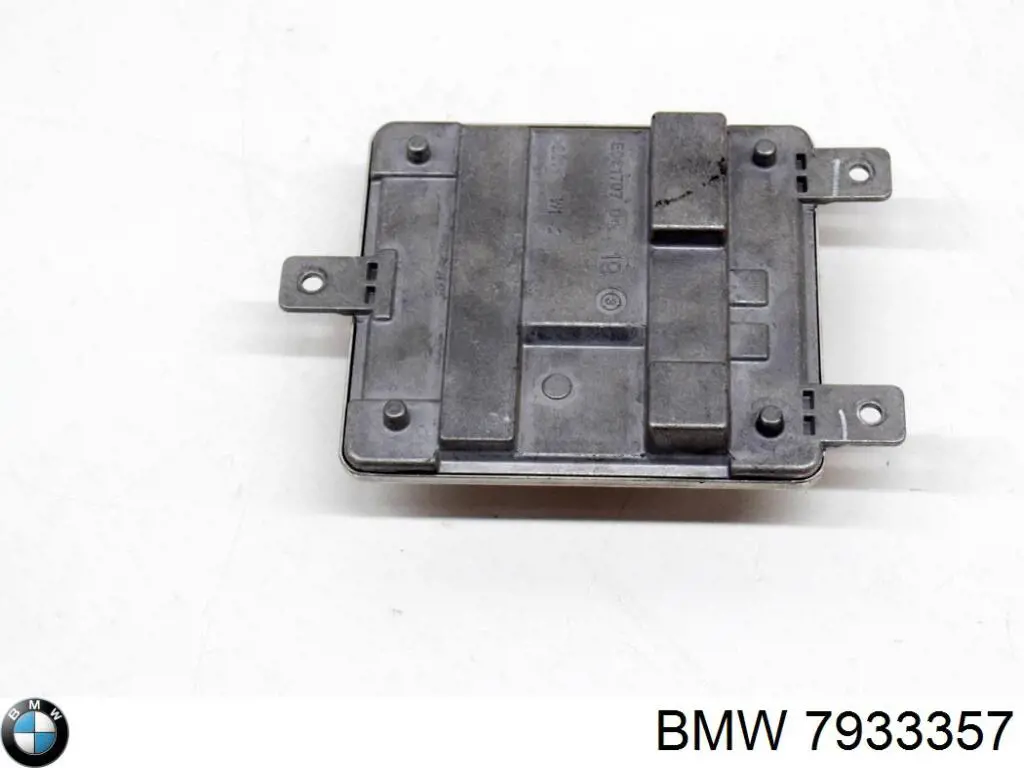 7933357 BMW 
