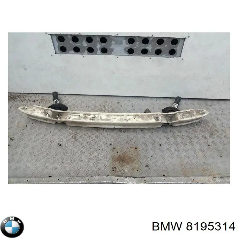 Підсилювач заднього бампера 8195314 BMW