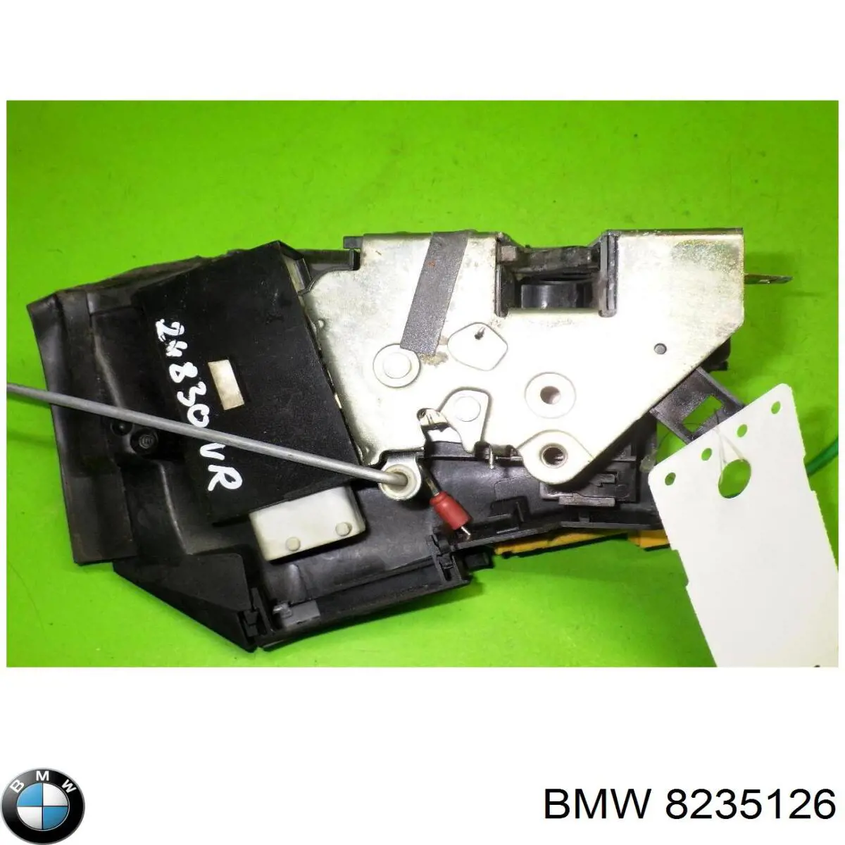 8235126 BMW 