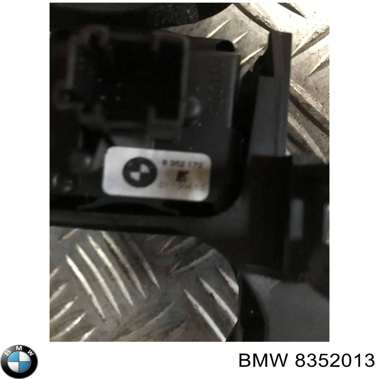 8352013 BMW перемикач підрульовий, правий