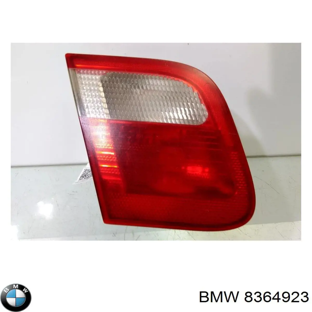 8364923 BMW Ліхтар задній лівий, внутрішній