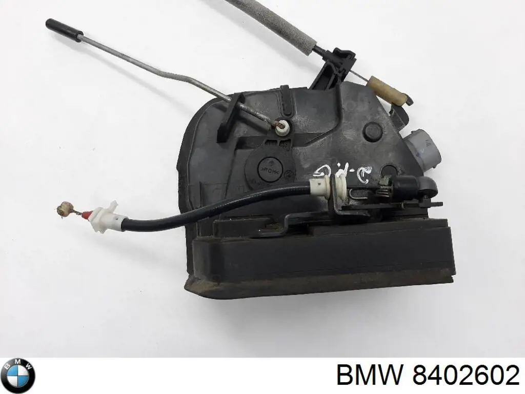 Замок задньої дверї, правої 8402602 BMW