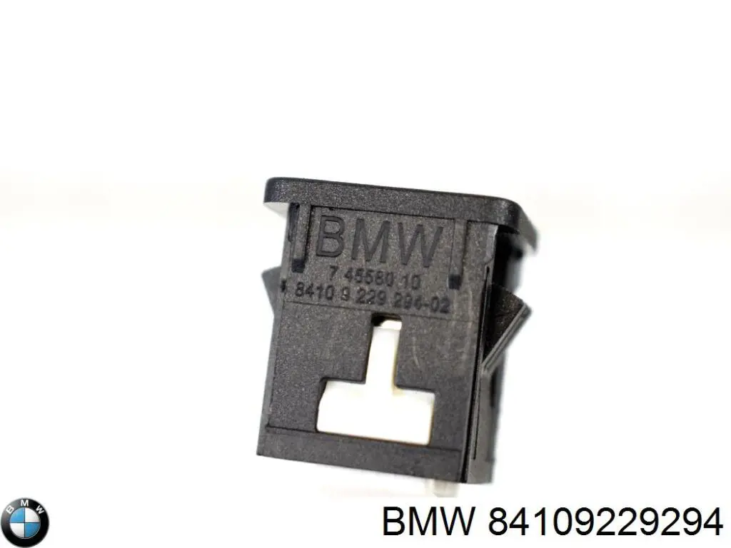 USB-розгалужувач BMW 84109229294 ціна, від 3.80 USD