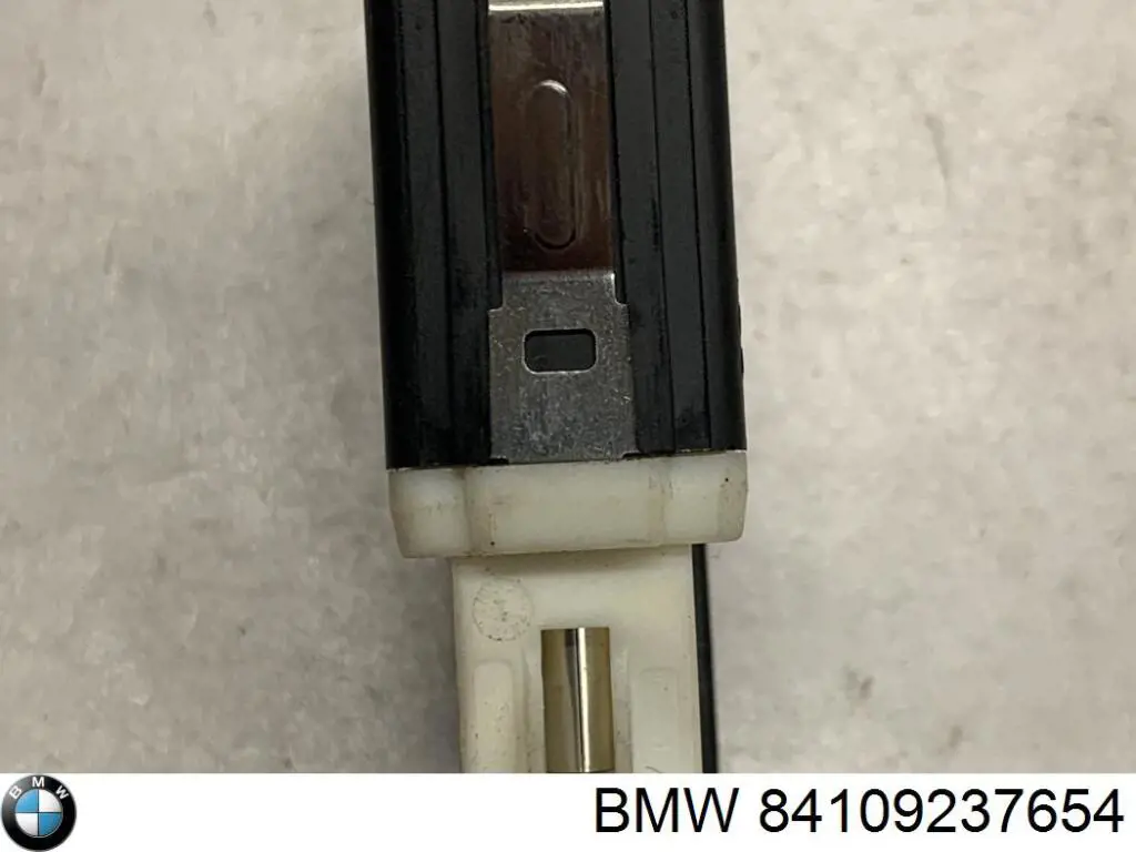  61319189176 BMW